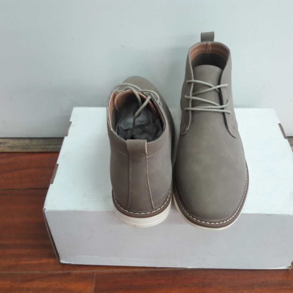 Reserved Footwear - Picture 3 of 3